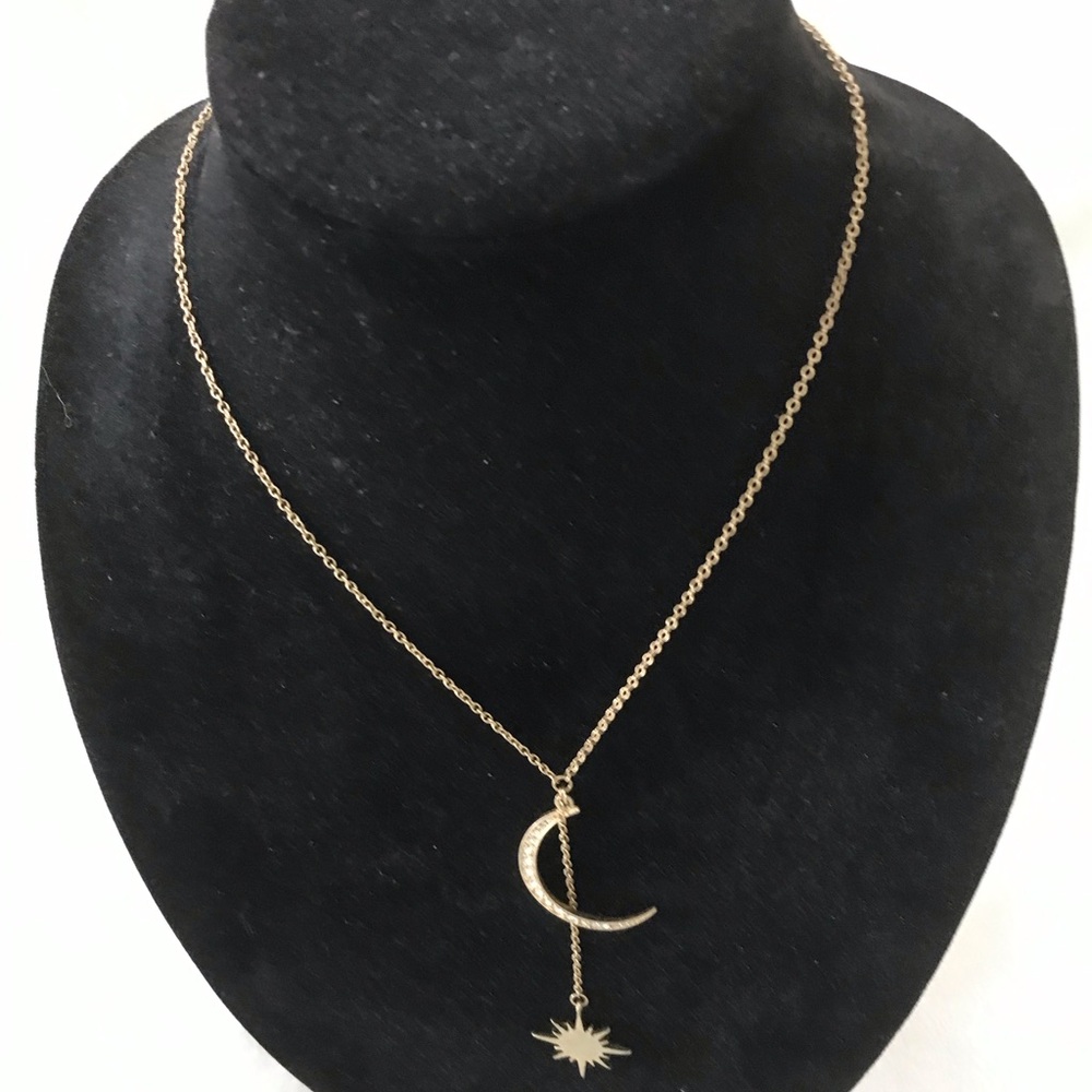 NEW, CELESTIAL NECKLACE WITH CRYSTAL MOON AND STAR - Picture 3 of 4